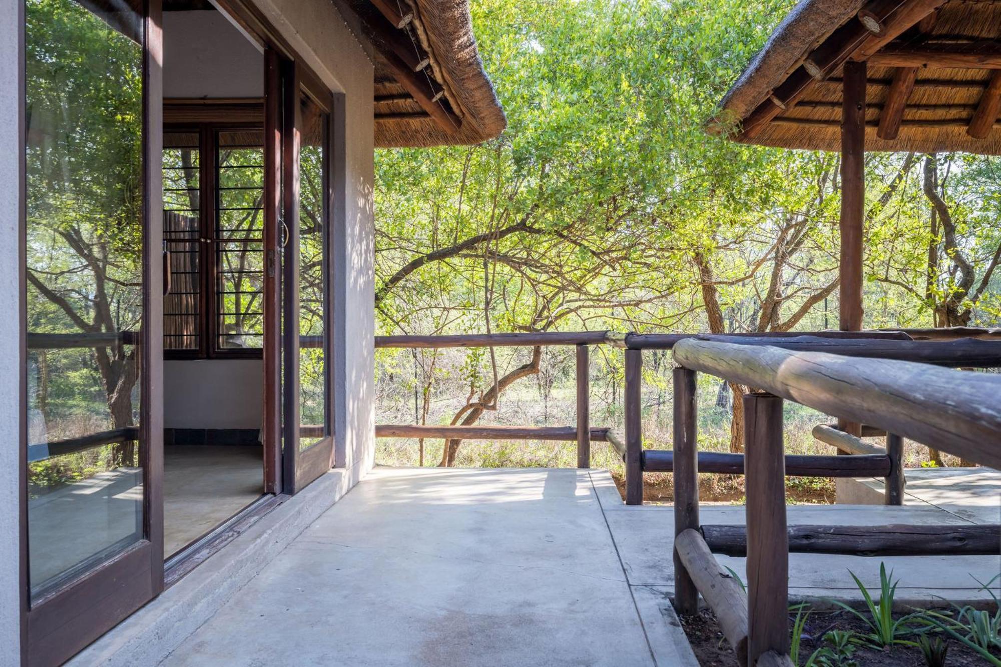 Raptors Lodge Hoedspruit Exteriér fotografie