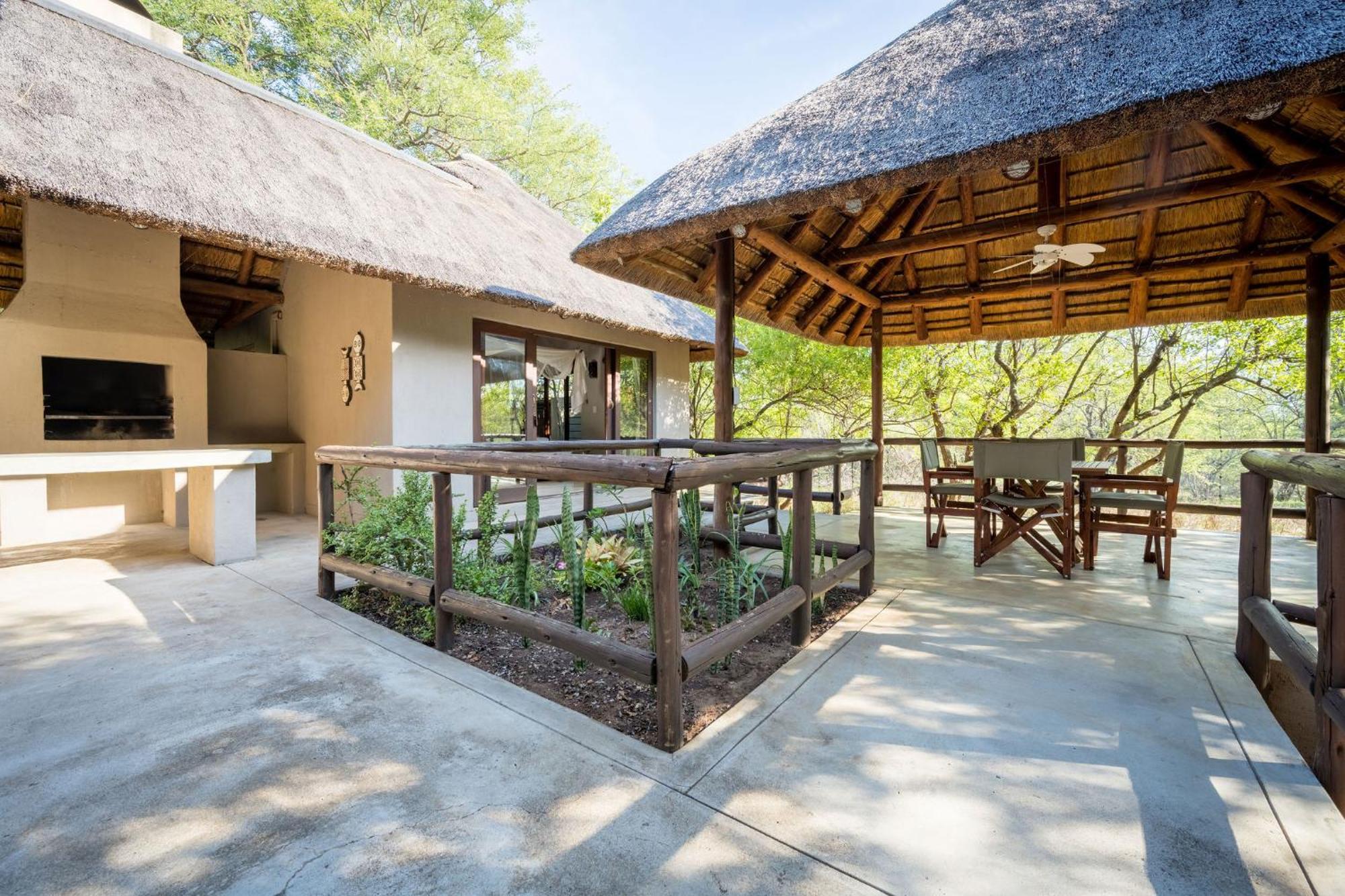 Raptors Lodge Hoedspruit Exteriér fotografie